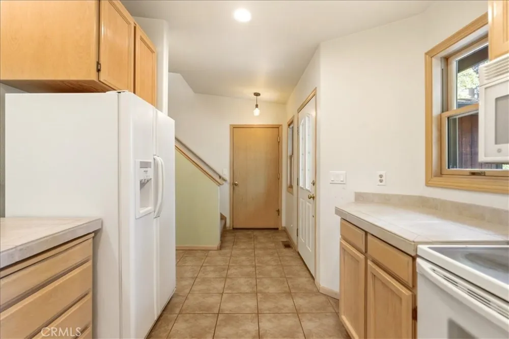 306 Gaudenzio Mount Shasta, CA 96067