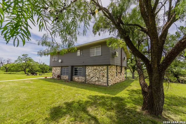 9259 TURKEY BARN LN Menard, TX 76859