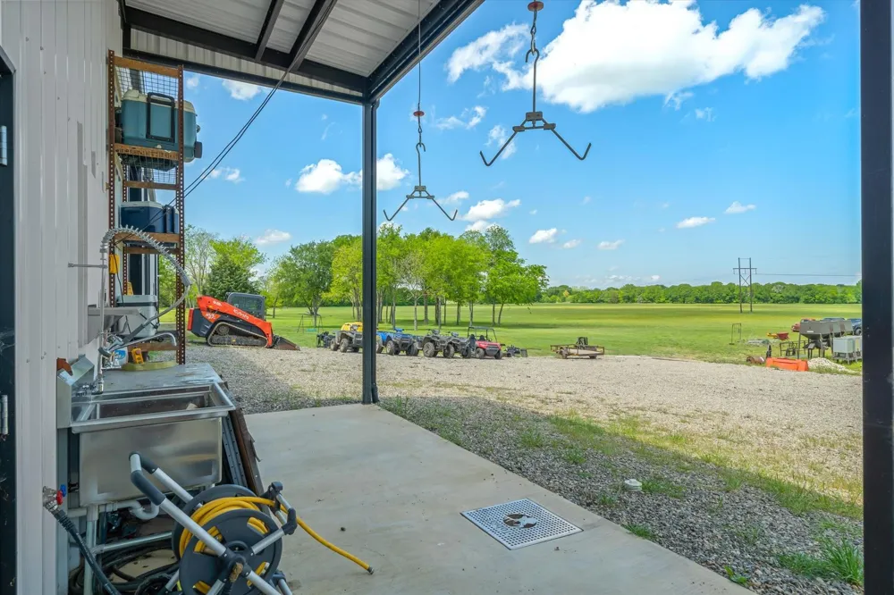 1189 Vz County Road 3702 Wills Point, TX 75169