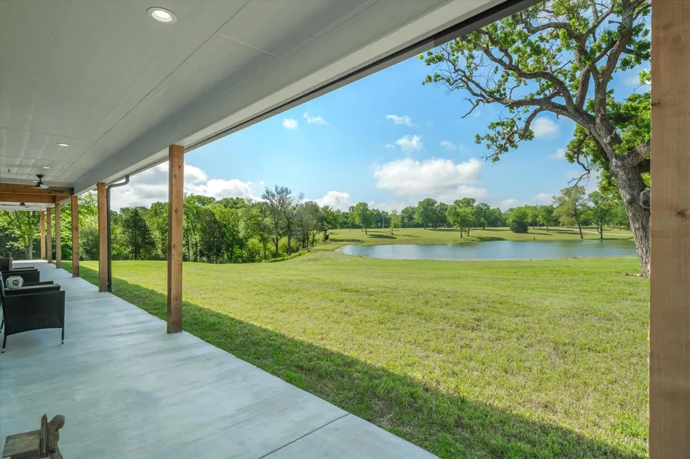 1189 Vz County Road 3702 Wills Point, TX 75169
