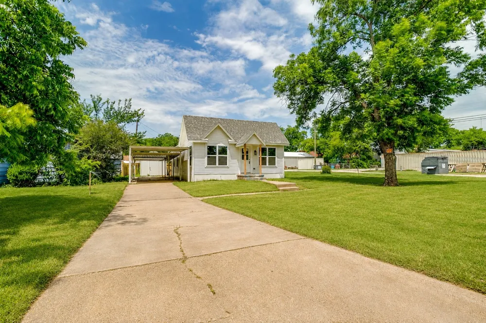 508 Virginia Street Graham, TX 76450