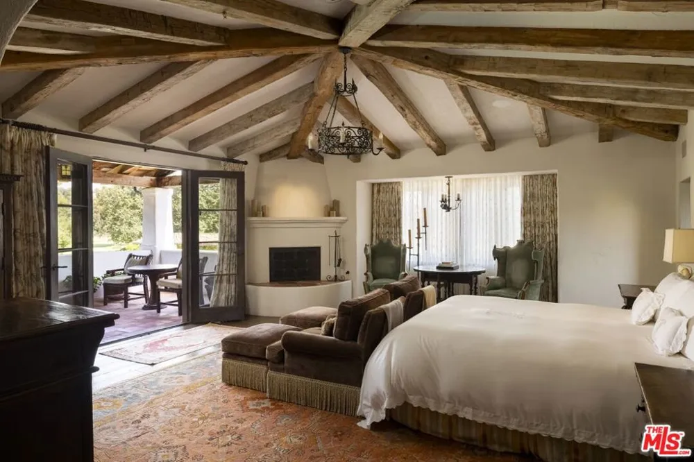 16401 Calle Feliz Rancho Santa Fe, CA 92067