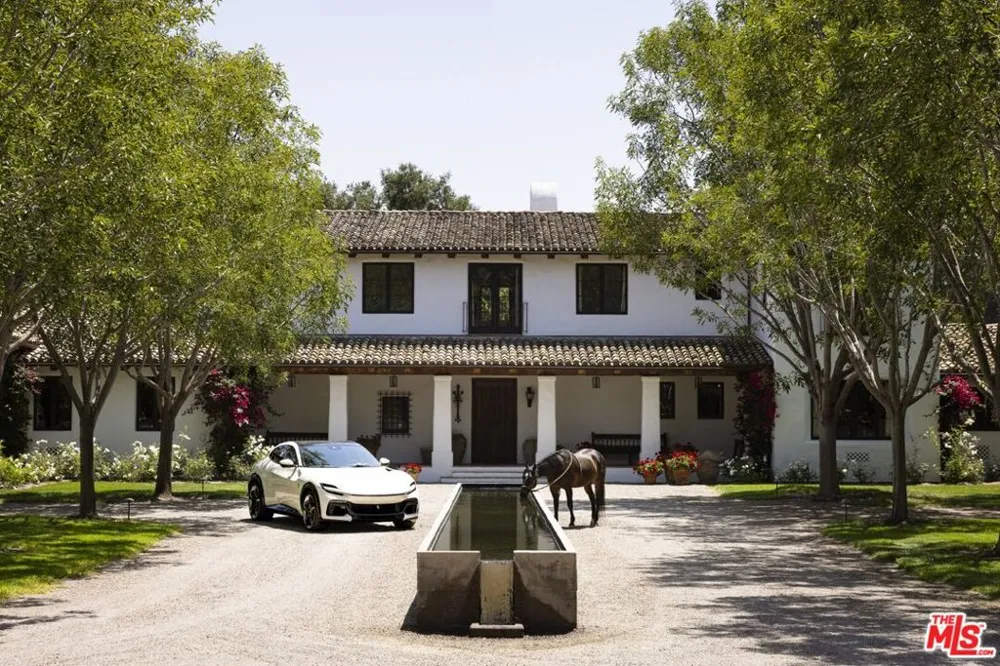 16401 Calle Feliz Rancho Santa Fe, CA 92067