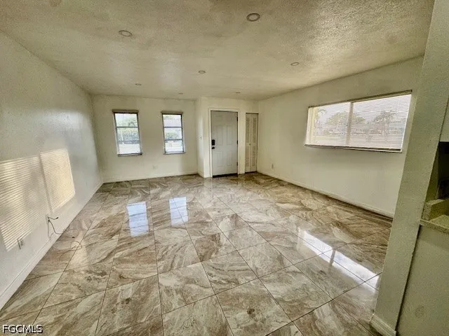 SE 8th Street #101 Cape Coral, FL 33990