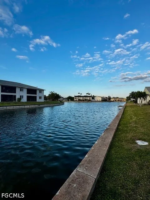 SE 8th Street #101 Cape Coral, FL 33990
