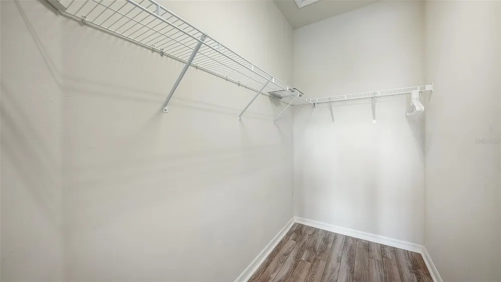 7843 MOONSTONE DRIVE #24-202 Sarasota, FL 34233