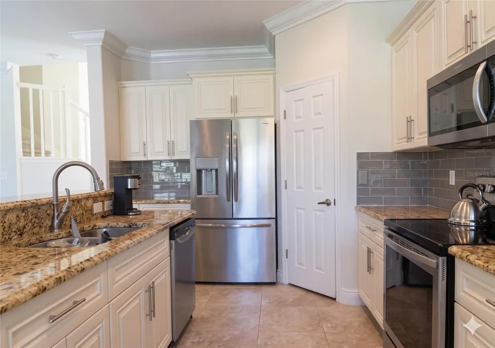 11483 BEACON POINTE LANE Wellington, FL 33414