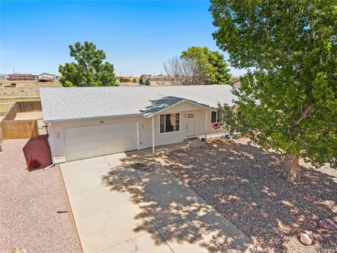 57 W Bonanza Drive