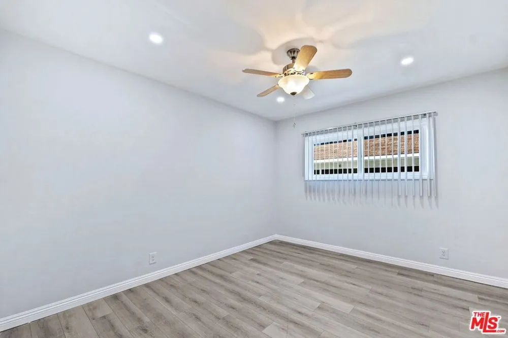 183 W Elmwood Avenue #D Burbank, CA 91502