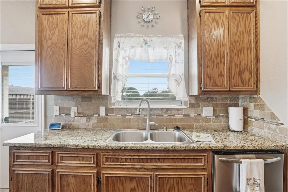 2238 Morgan Lane Ingleside, TX 78362