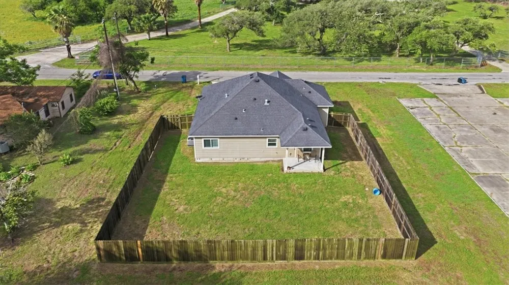 2238 Morgan Lane Ingleside, TX 78362