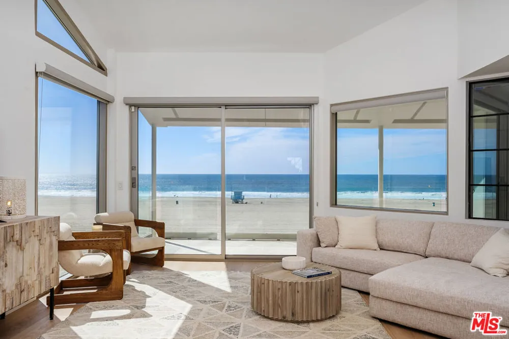 4 Jib Street #13 Marina del Rey, CA 90292