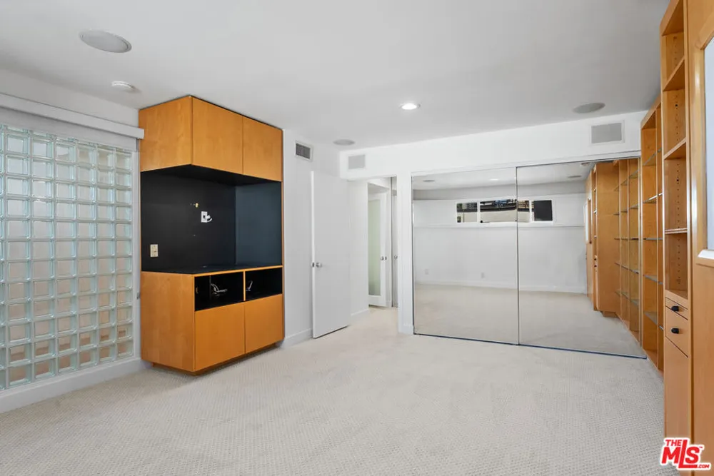 4 Jib Street #13 Marina del Rey, CA 90292