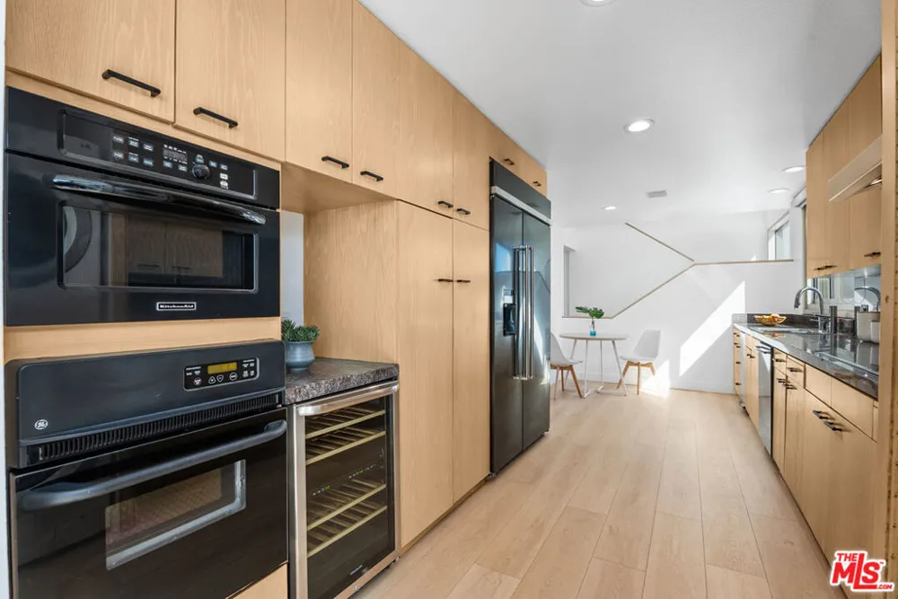 4 Jib Street #13 Marina del Rey, CA 90292