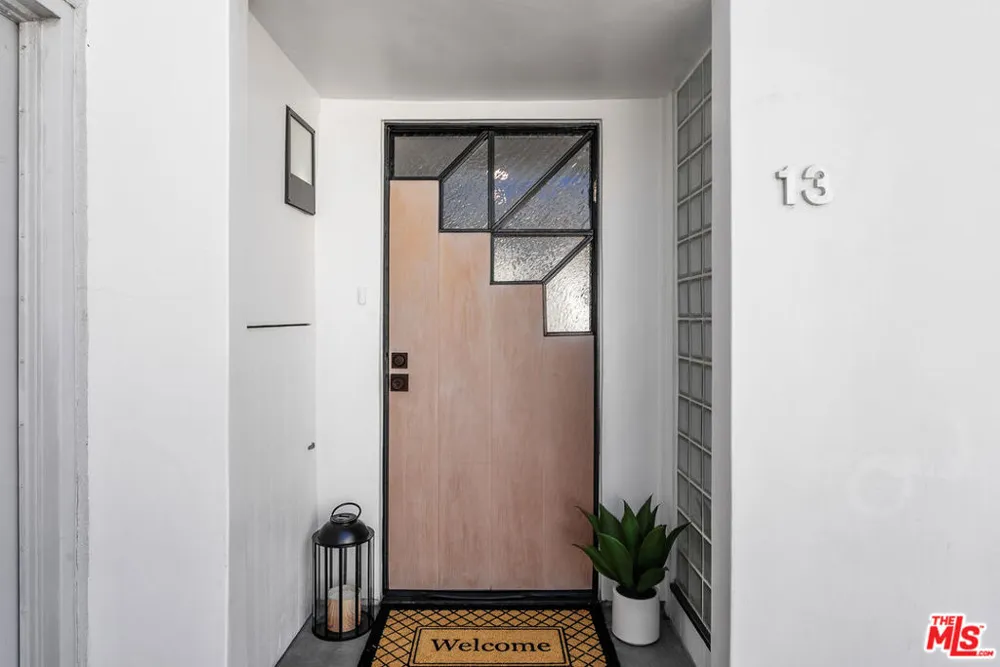 4 Jib Street #13 Marina del Rey, CA 90292