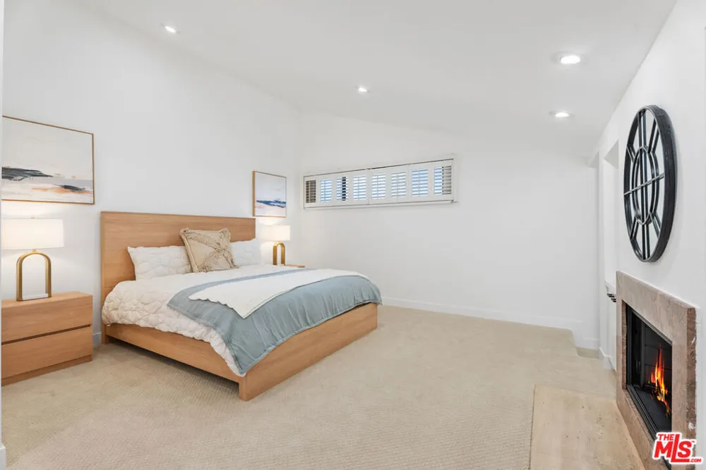 4 Jib Street #13 Marina del Rey, CA 90292