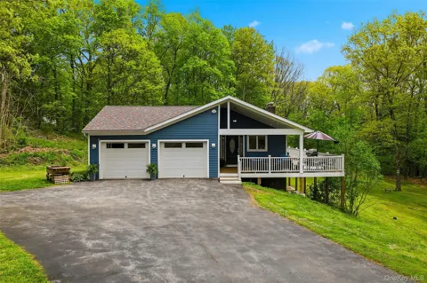 128 Sawmill Road