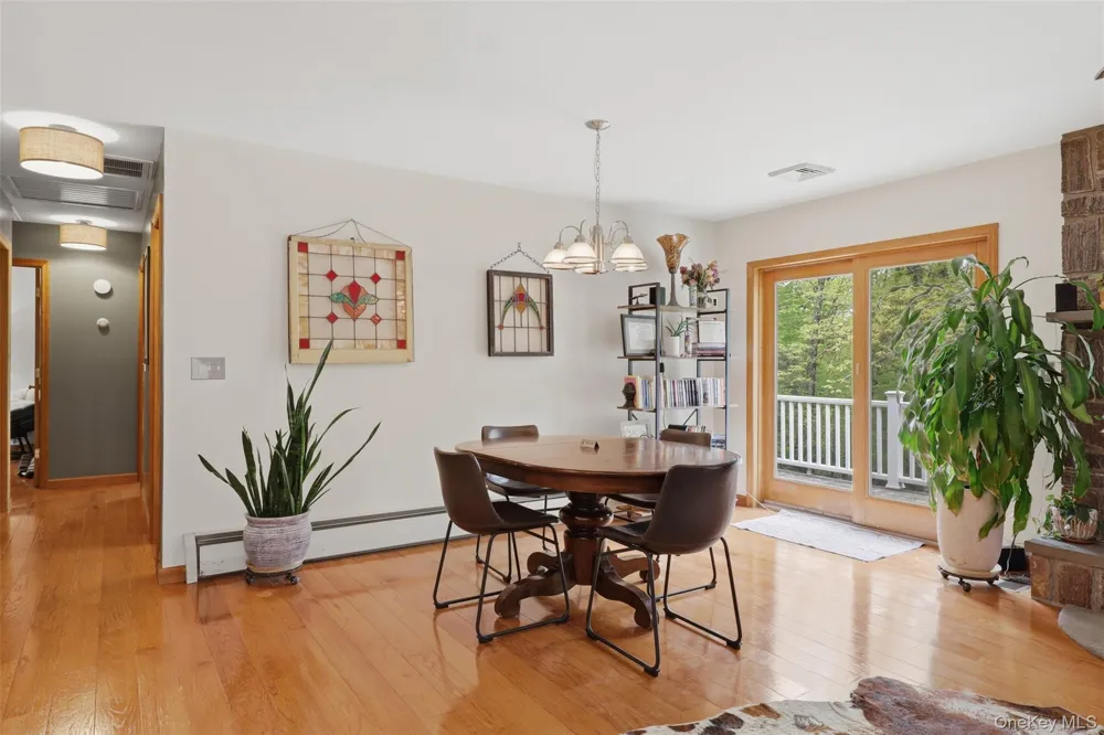 128 Sawmill Road Red Hook, NY 12571
