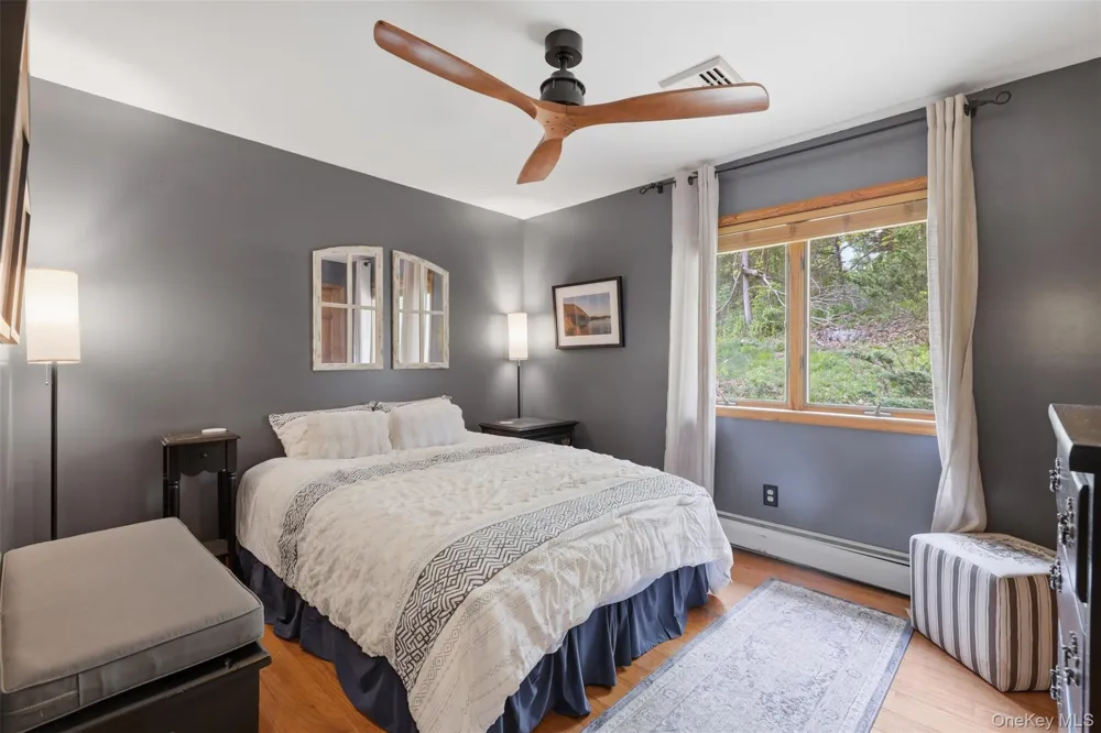 128 Sawmill Road Red Hook, NY 12571