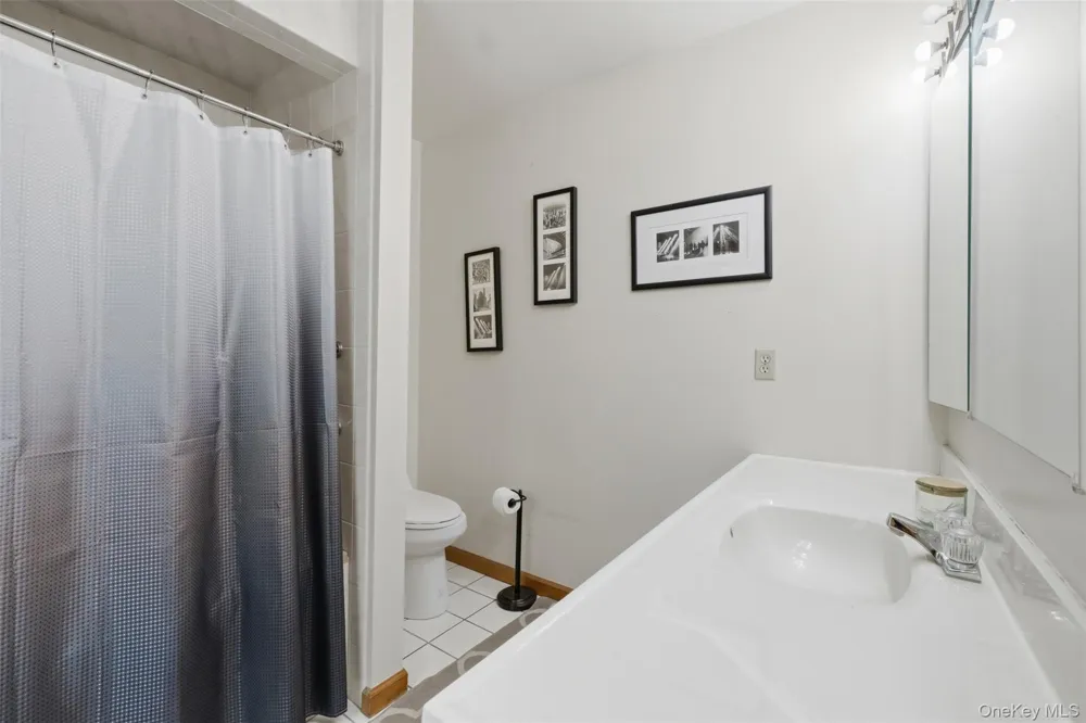 128 Sawmill Road Red Hook, NY 12571