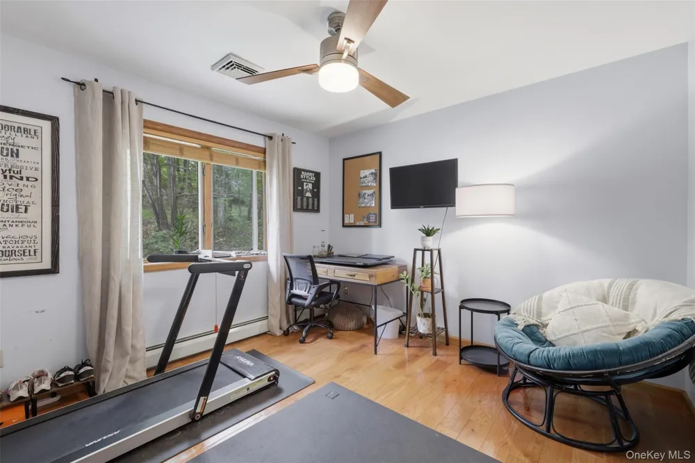 128 Sawmill Road Red Hook, NY 12571