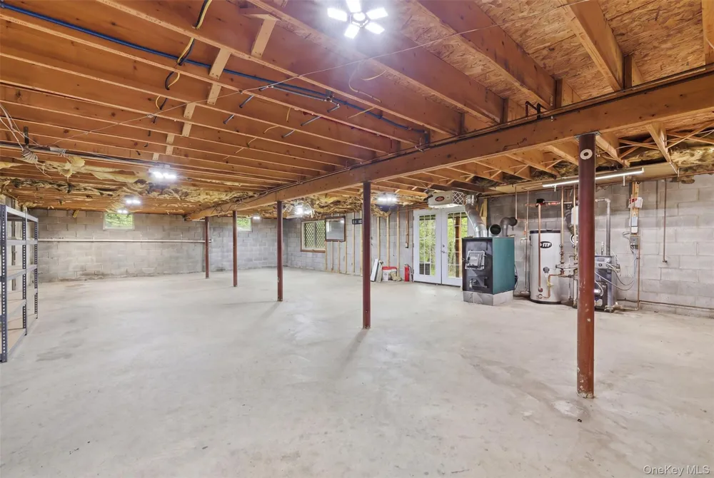 128 Sawmill Road Red Hook, NY 12571