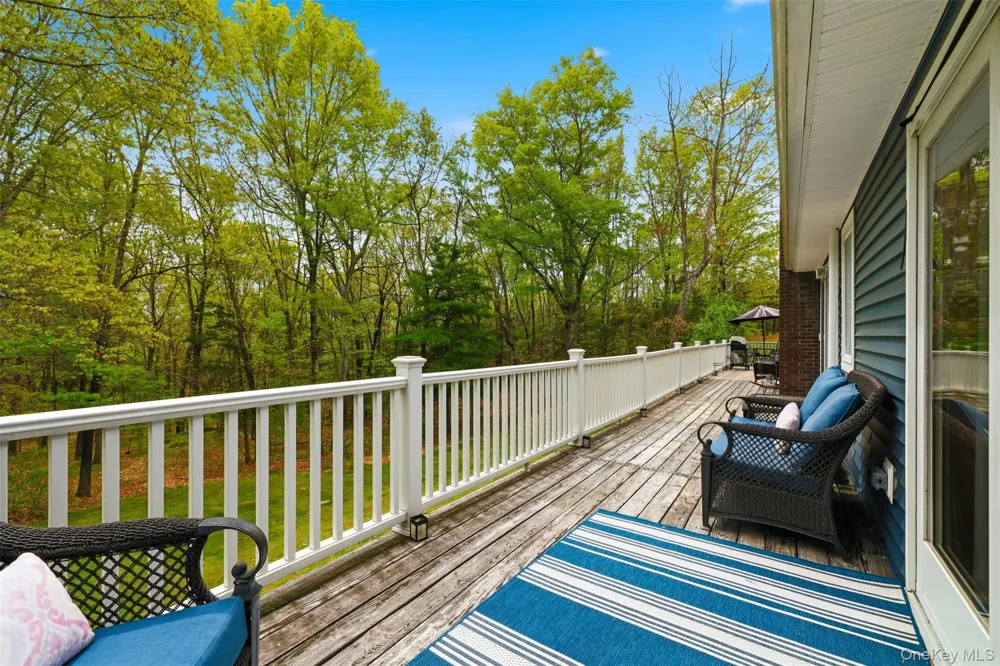 128 Sawmill Road Red Hook, NY 12571