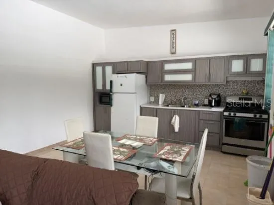 276 ROSA SANCHEZ Yabucoa, PR 00767