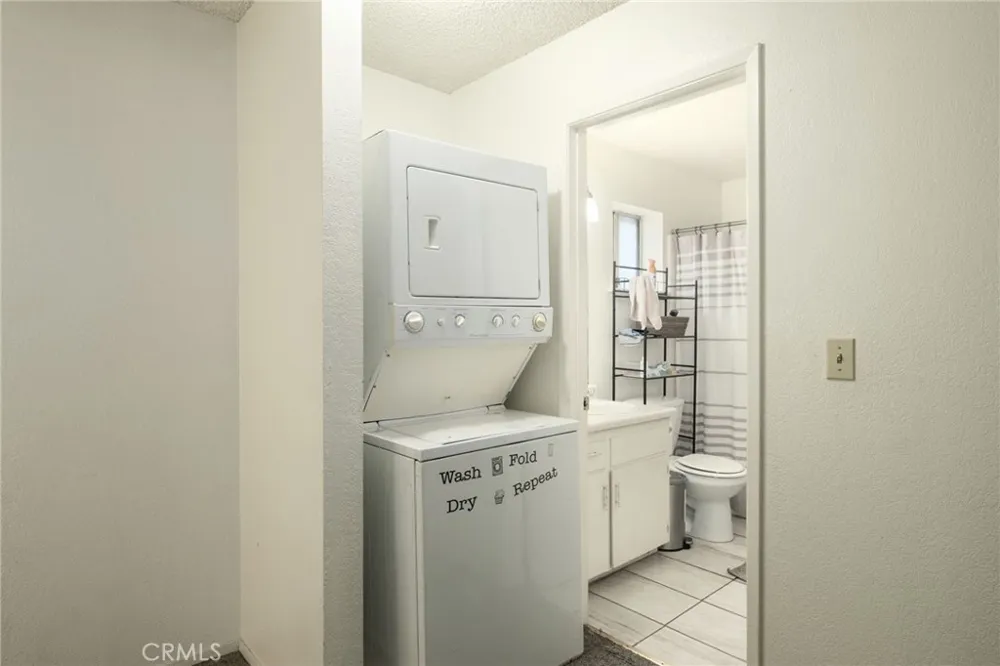 770 Silverado Hanford, CA 93230
