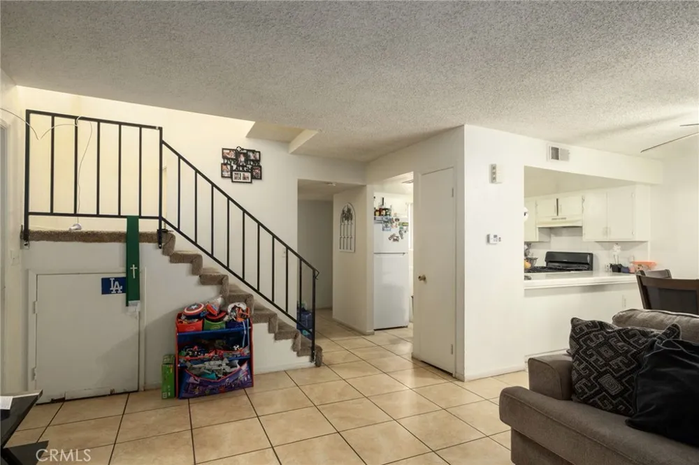 770 Silverado Hanford, CA 93230