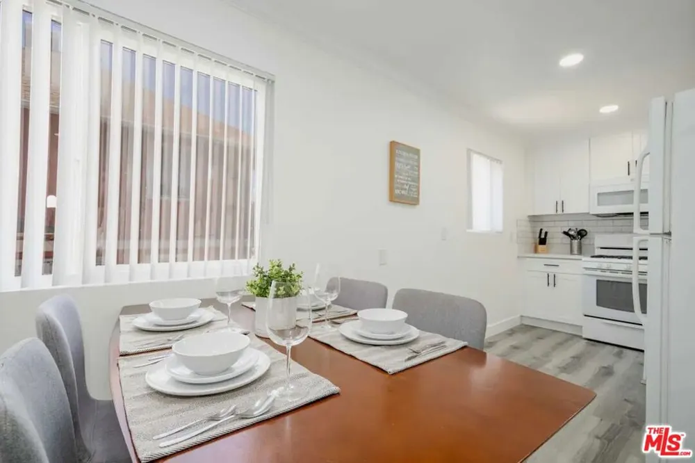 2417 S Budlong Avenue #3 Los Angeles, CA 90007