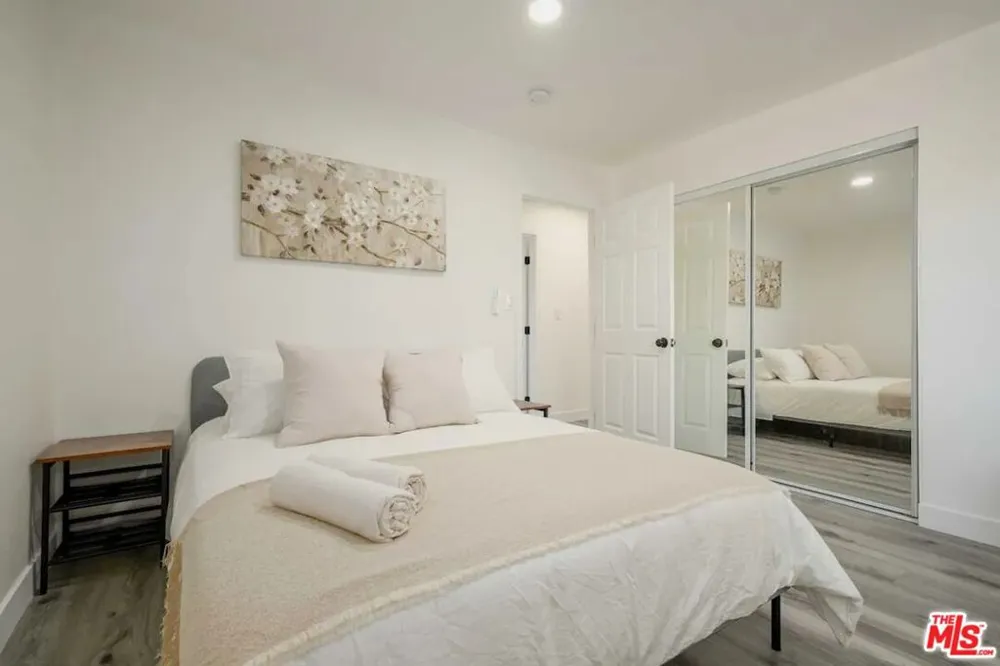2417 S Budlong Avenue #3 Los Angeles, CA 90007