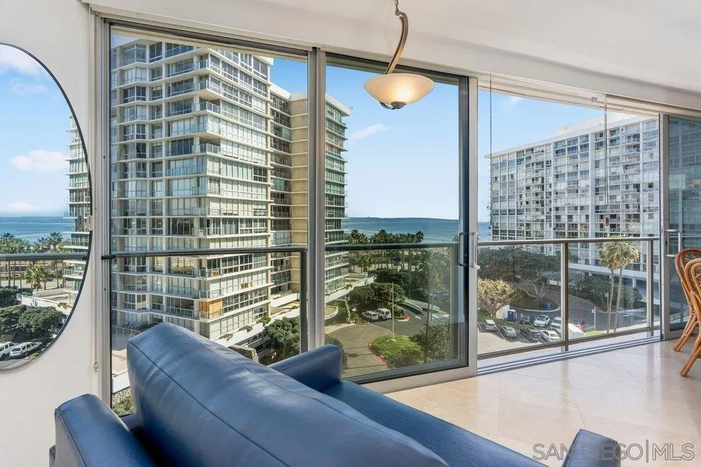 1810 Avenida del Mundo #601 Coronado, CA 92118