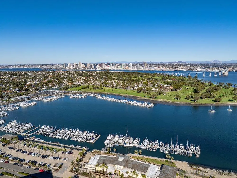1810 Avenida del Mundo #601 Coronado, CA 92118