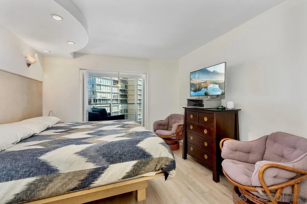 1810 Avenida del Mundo #601 Coronado, CA 92118