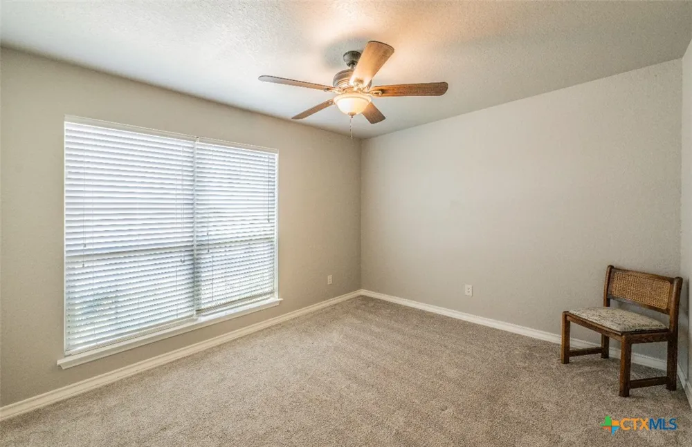 1421 Cottonwood Road Fischer, TX 78623
