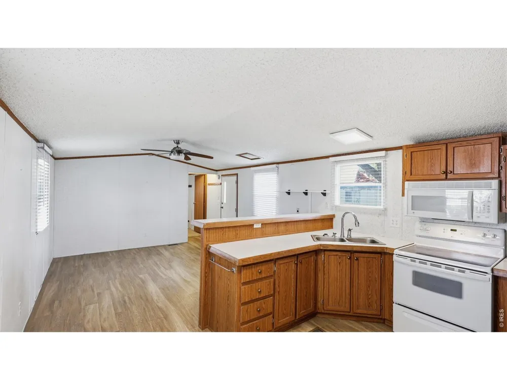 256 Navajo Road Weldona, CO 80653