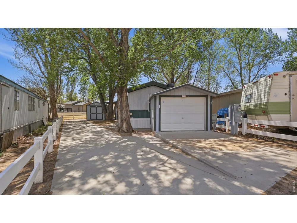 256 Navajo Road Weldona, CO 80653