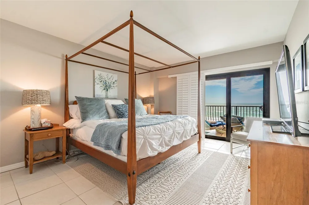 13650 GULF BOULEVARD #402 Madeira Beach, FL 33708