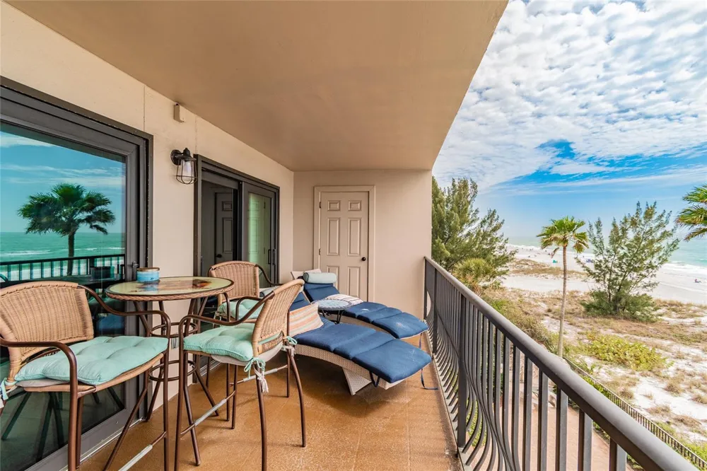 13650 GULF BOULEVARD #402 Madeira Beach, FL 33708