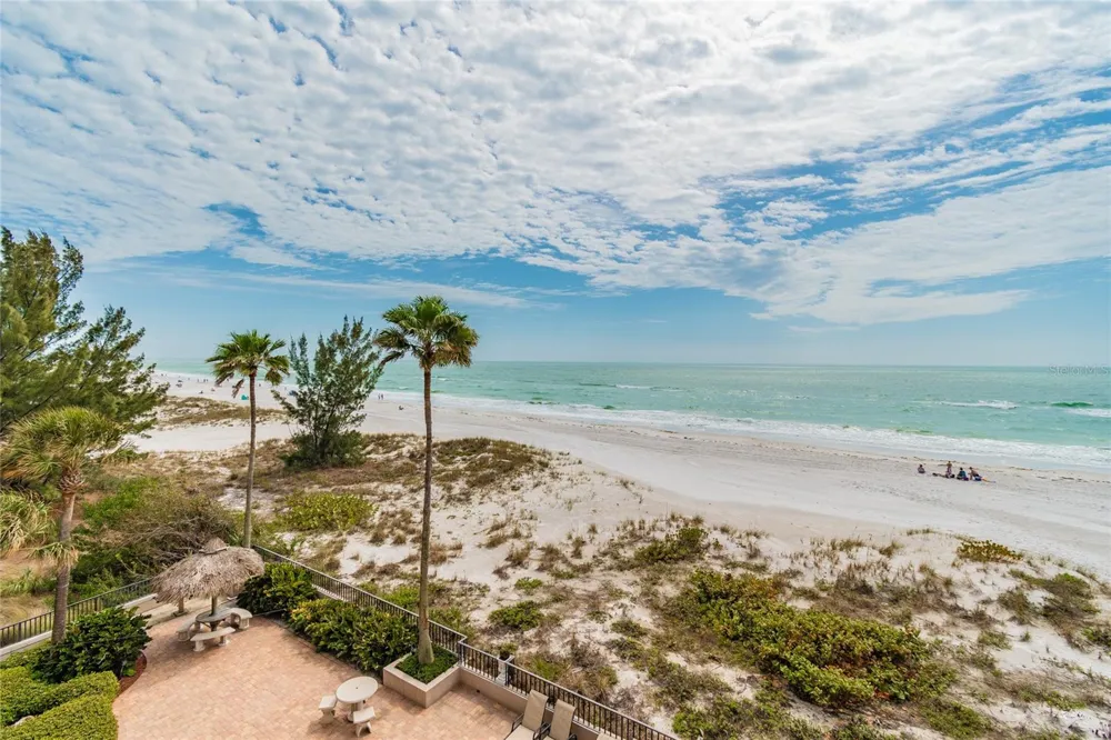 13650 GULF BOULEVARD #402 Madeira Beach, FL 33708