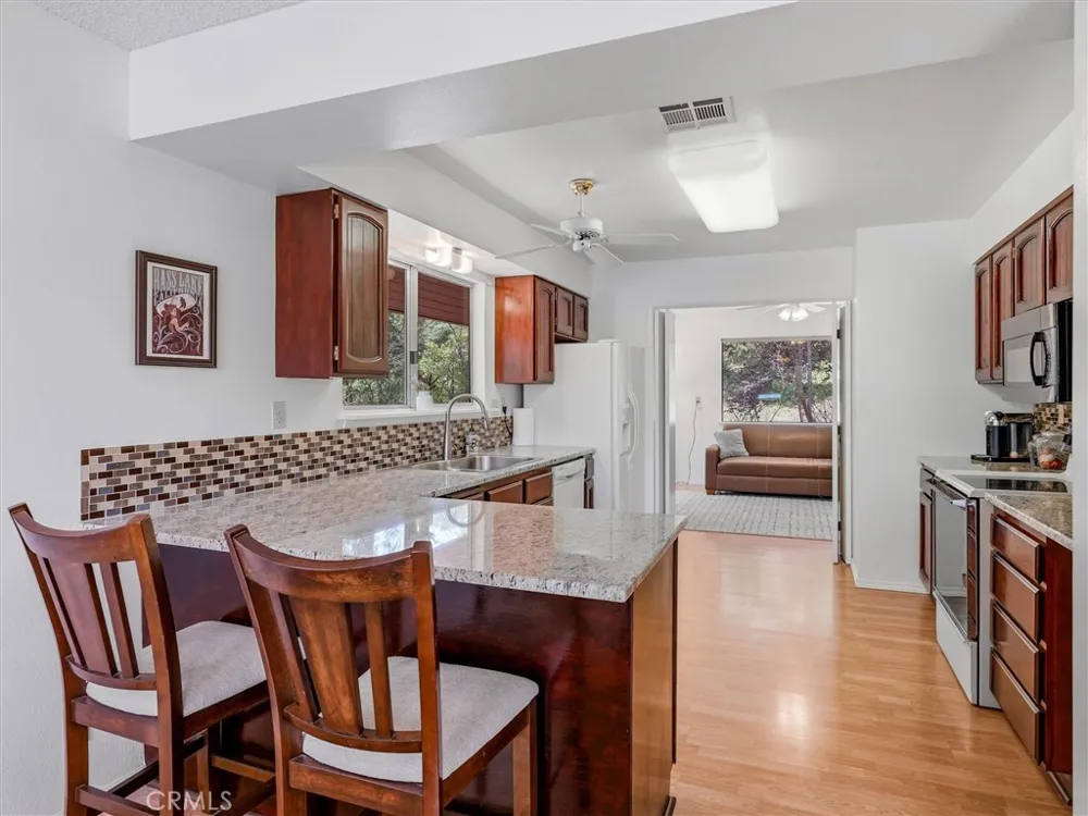 49628 Stillmeadow Oakhurst, CA 93644