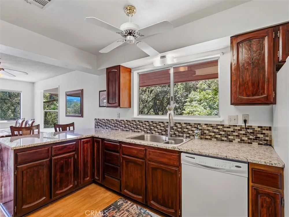49628 Stillmeadow Oakhurst, CA 93644