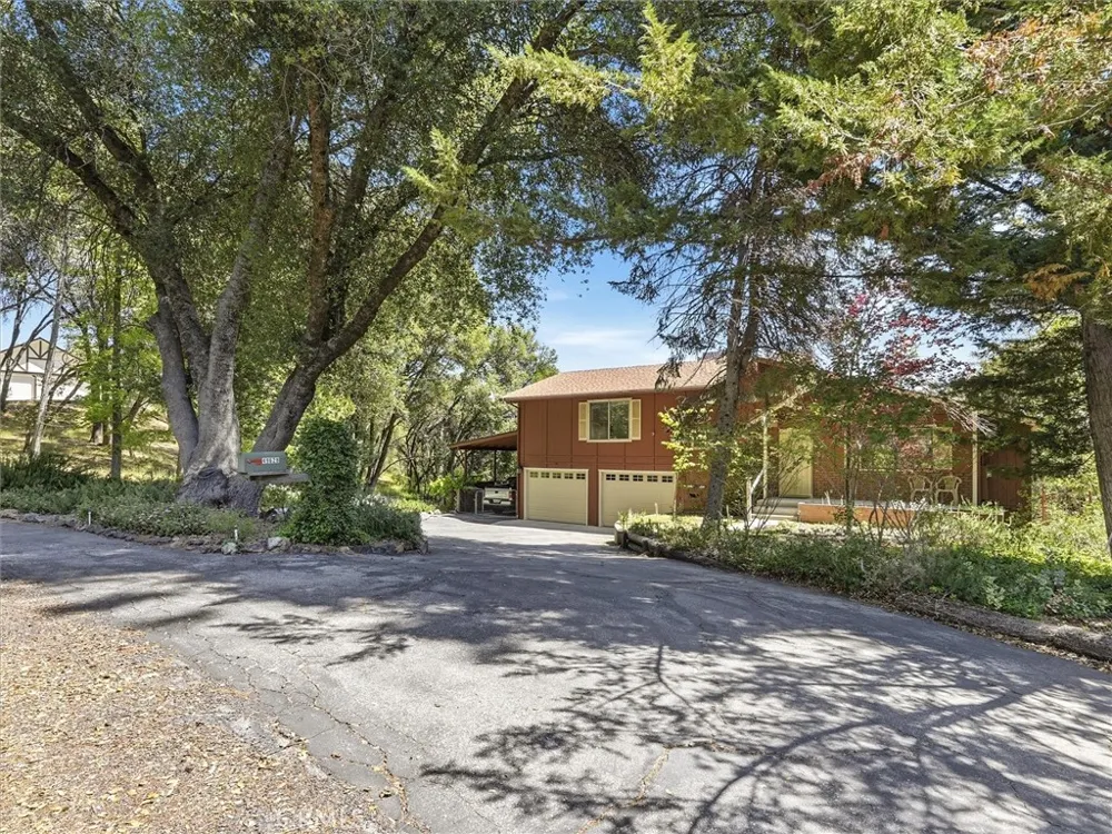 49628 Stillmeadow Oakhurst, CA 93644