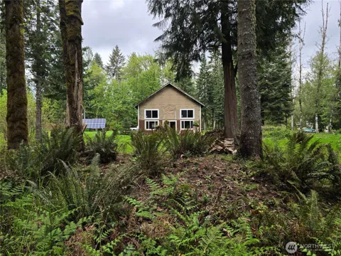 1747 Winlock Vader Road