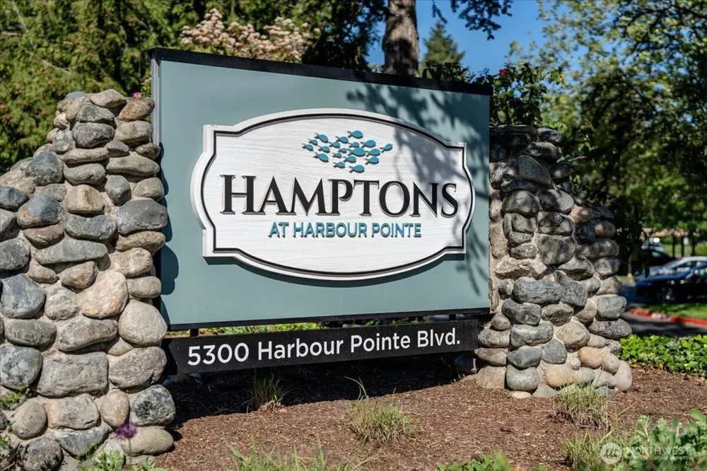 5300 Harbour Pointe Boulevard #306H Mukilteo, WA 98275