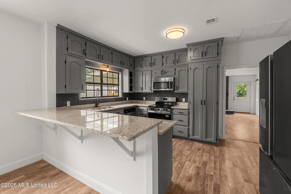 429 Mary Street Columbia, MS 39429