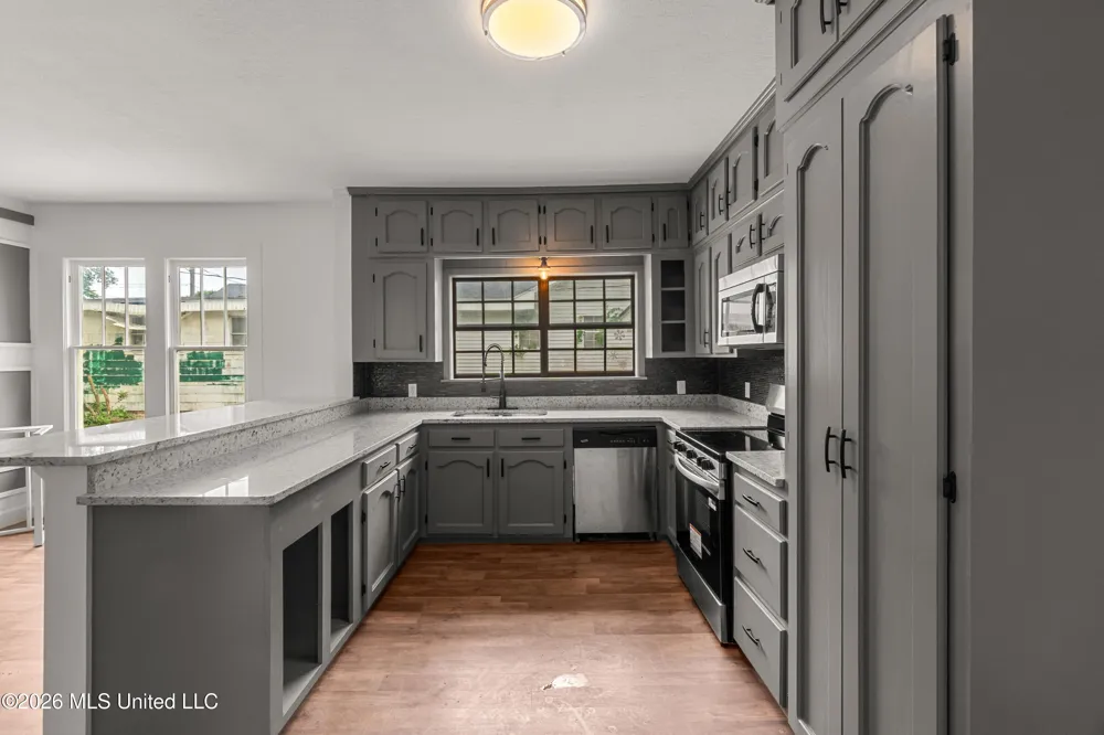 429 Mary Street Columbia, MS 39429