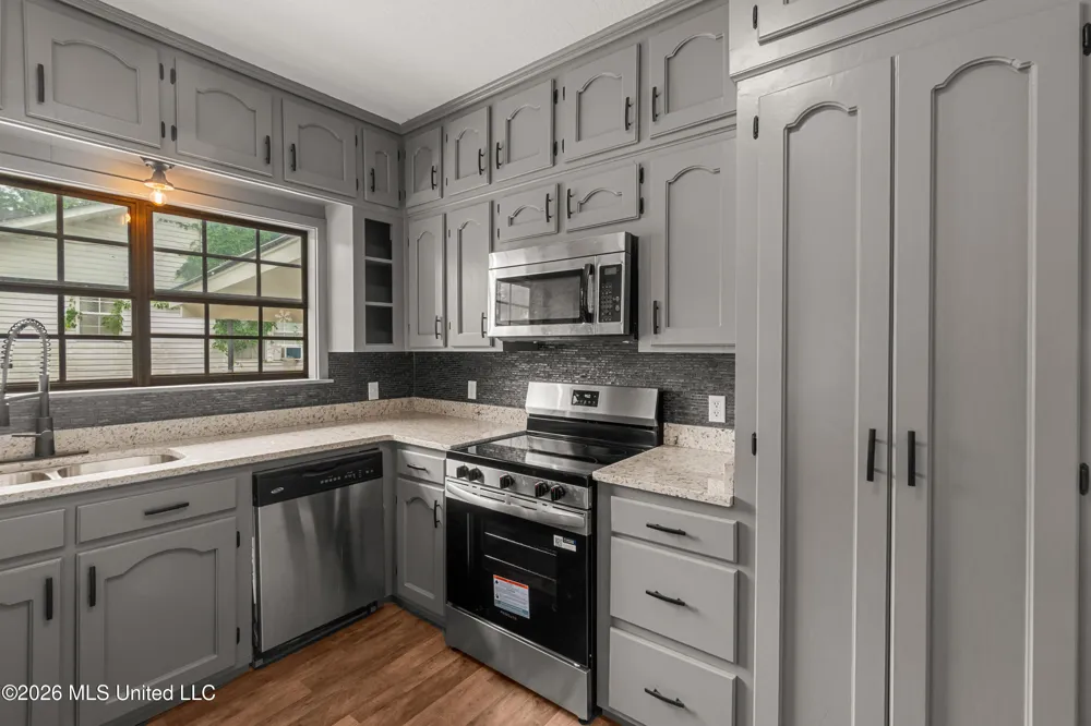 429 Mary Street Columbia, MS 39429