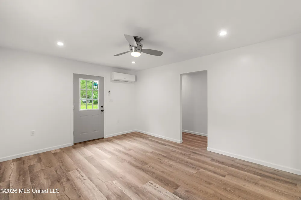 429 Mary Street Columbia, MS 39429